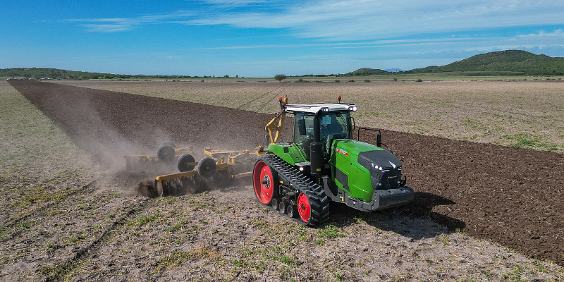 La revolución agrícola llega a México con el nuevo tractor de bandas Fendt